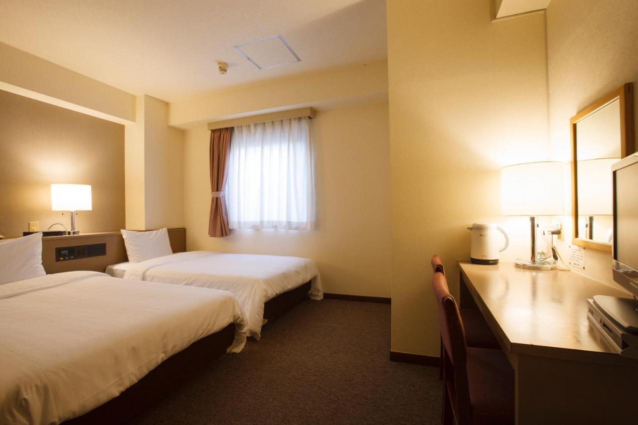 Sankei City Hotel Тіба Екстер'єр фото