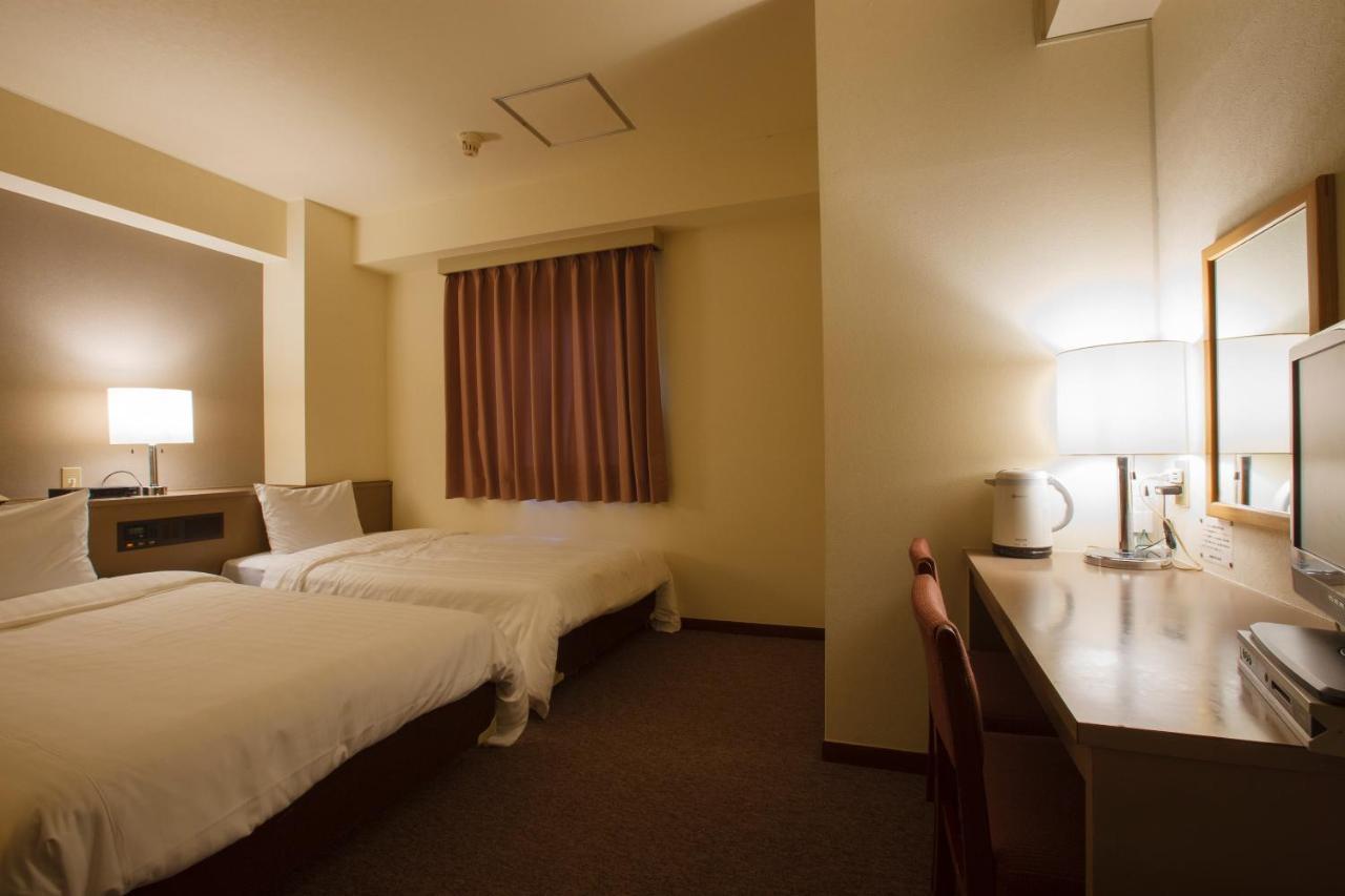 Sankei City Hotel Тіба Екстер'єр фото
