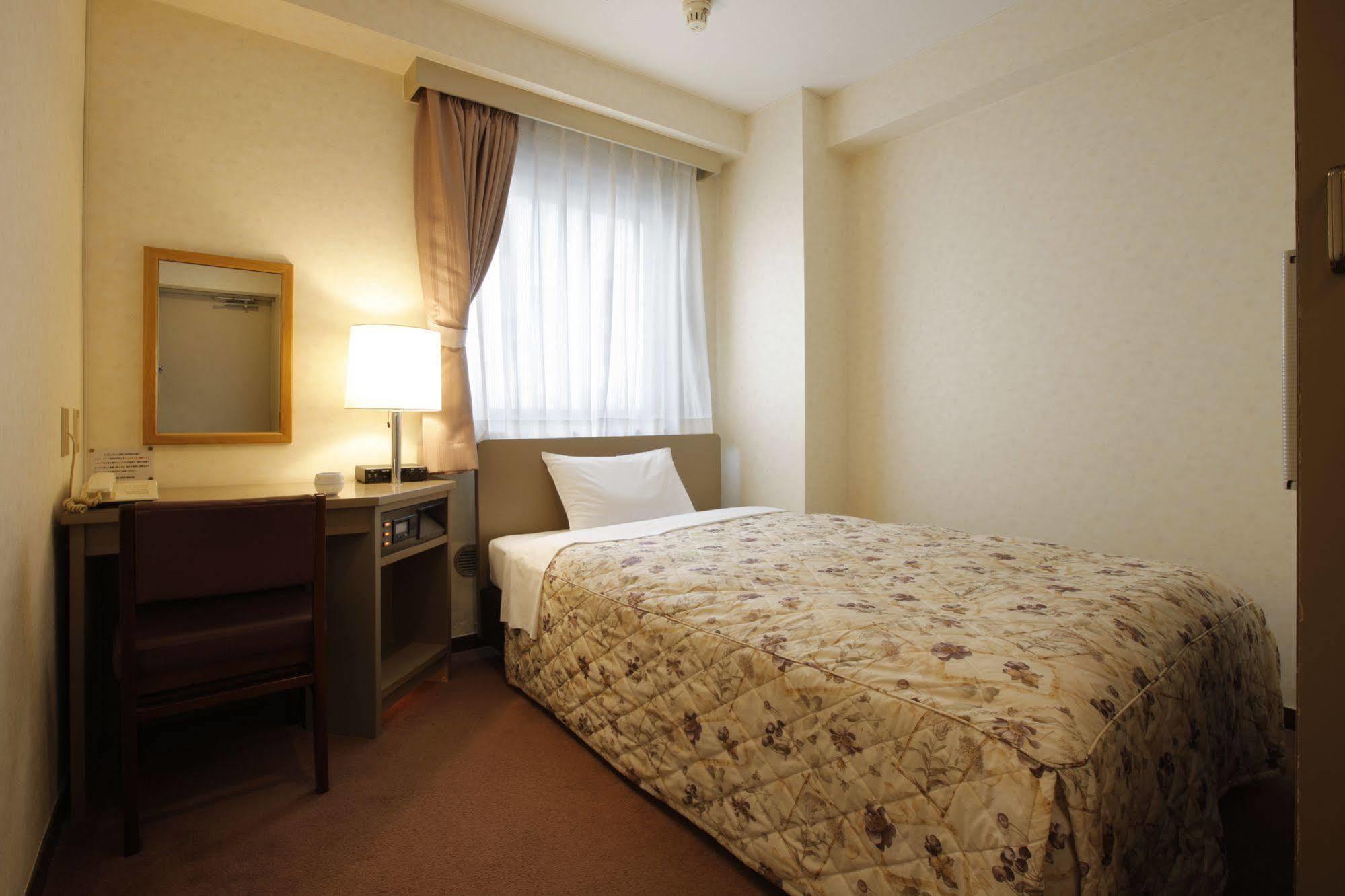 Sankei City Hotel Тіба Екстер'єр фото